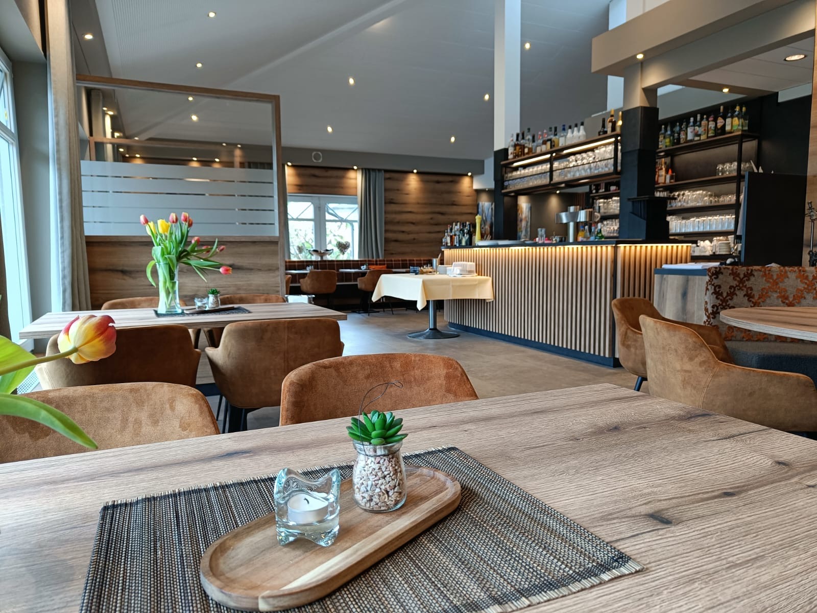 LimesEck Cafe Restaurant Design
